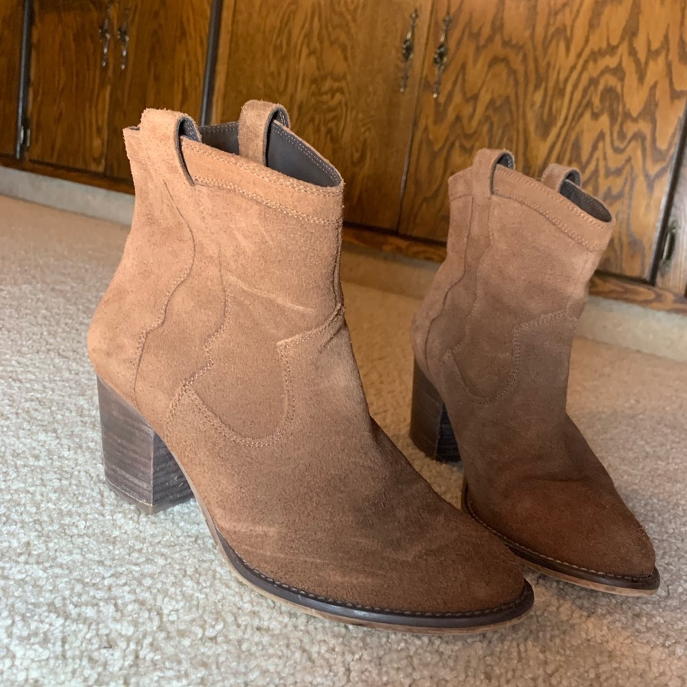 Steve Madden Rust Cowboy Boots